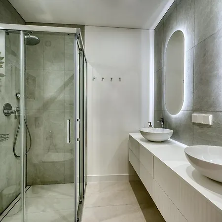 Lägenhet 1081 Luxurious Beachfront Penthouse With Private Jacuzzi *