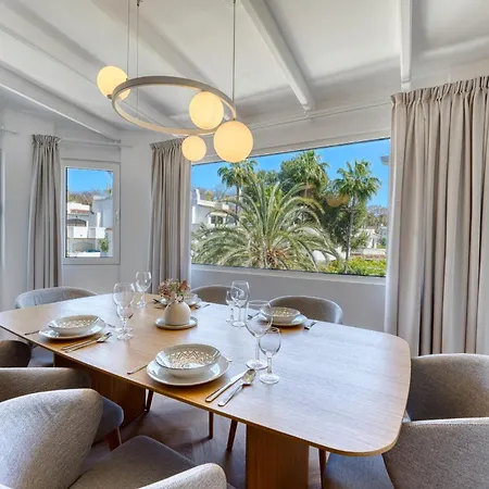 1081 Luxurious Beachfront Penthouse With Private Jacuzzi Lägenhet *